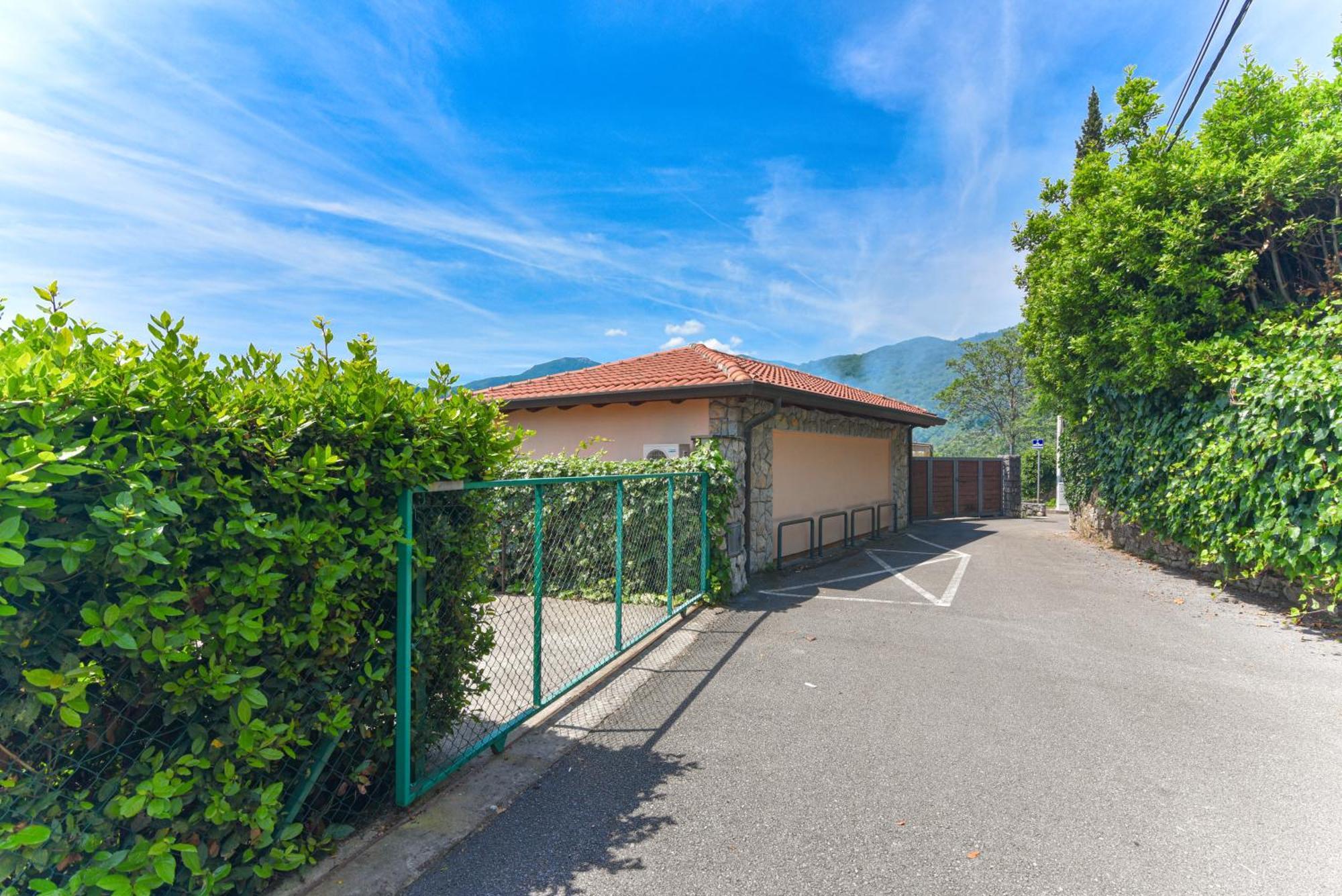 Apartments Villa Vosilla Abbazia Esterno foto