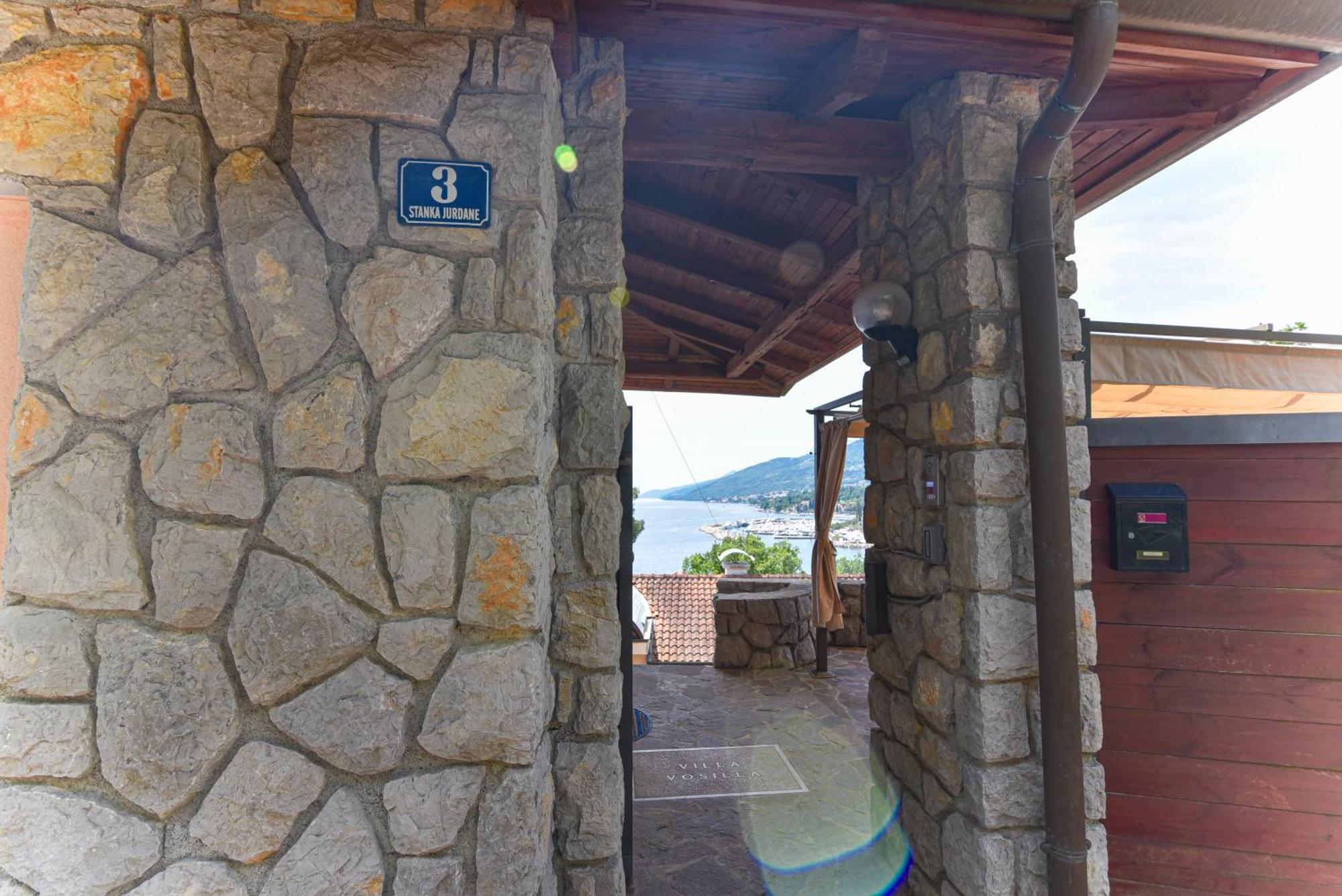 Apartments Villa Vosilla Abbazia Esterno foto