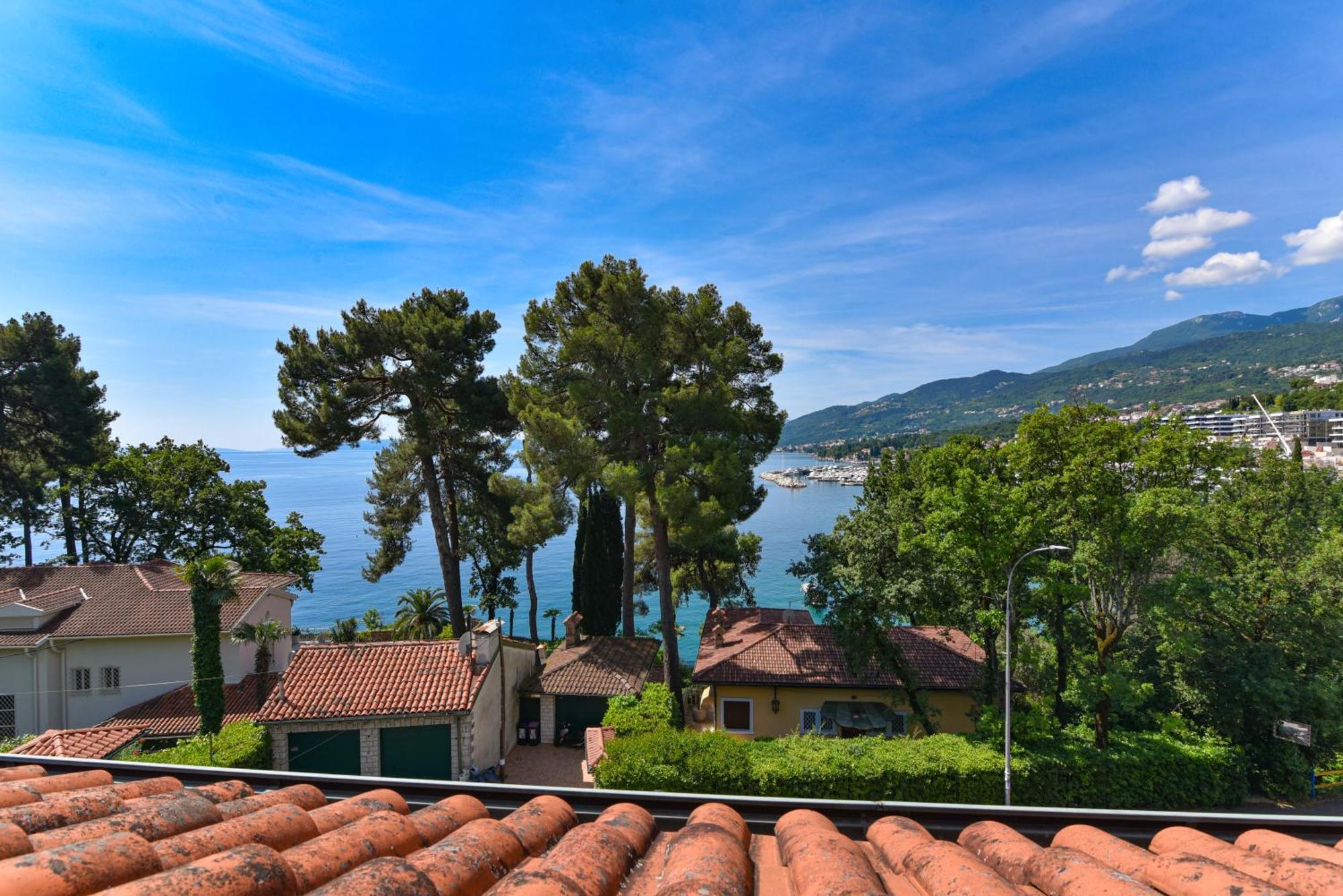 Apartments Villa Vosilla Abbazia Esterno foto