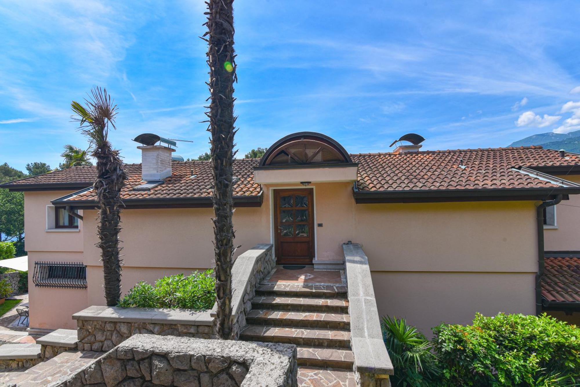 Apartments Villa Vosilla Abbazia Esterno foto